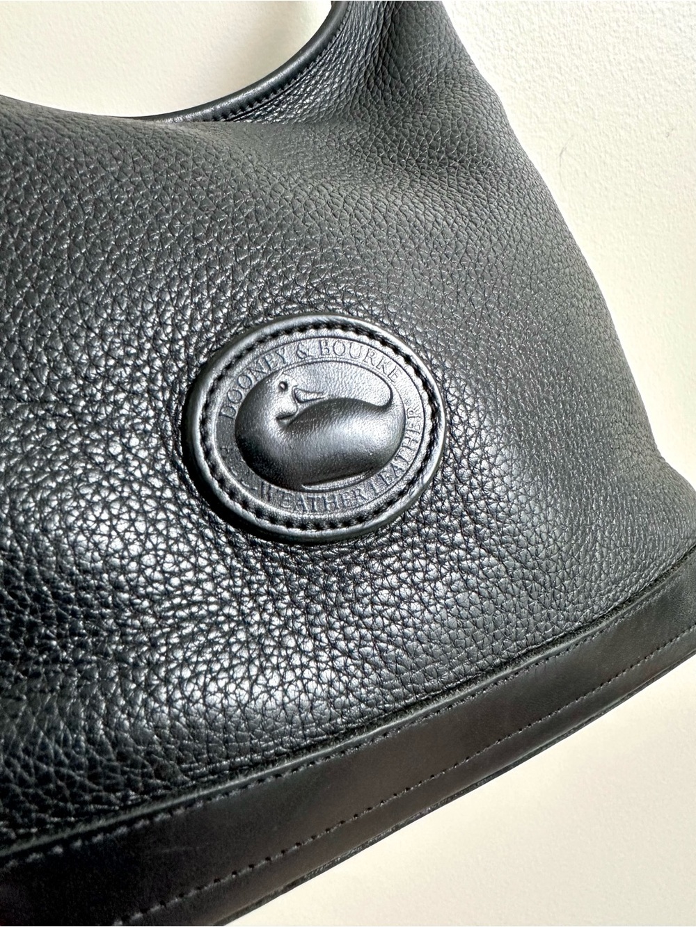 Vintage Dooney & Bourke All Weather Leather Black Pebbled Hobo Shoulder USA